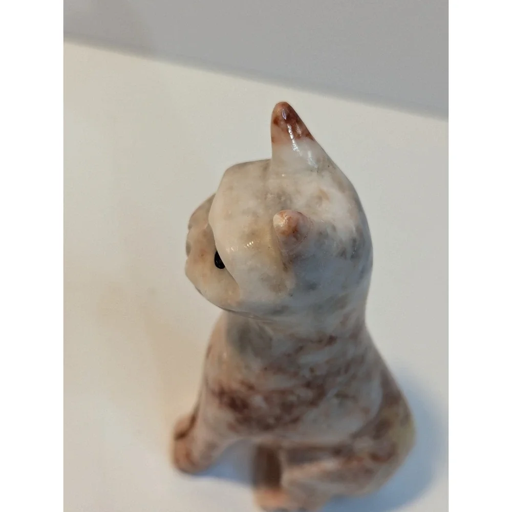 Vintage‎ pink marble cat sculpture